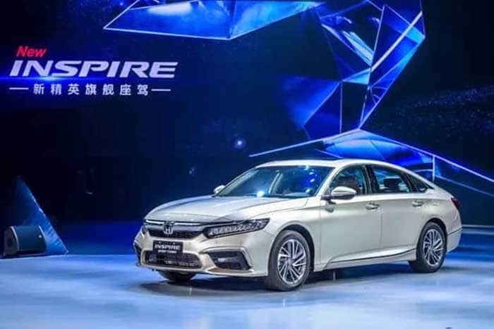 智界S7上市，可能是你能买到最具性价比的中大型纯电轿车
